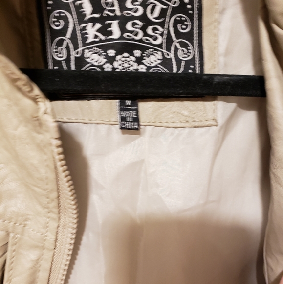2 for $20 - Tan colour Jacket - Picture 2 of 5